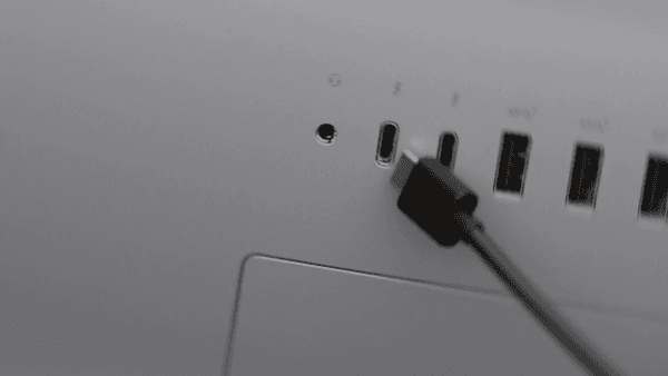 HP 400/405 Wired Backlit Keyboard - Product Overview Video - English for EMEA