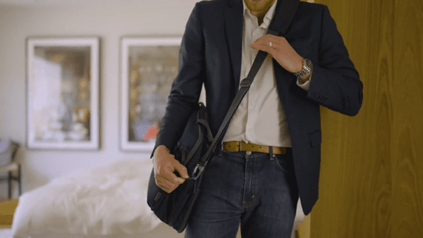 HP-Travel-Plus-15L-14-inch-Laptop-Bag-Blue-Graphite-Product-Demo-Video