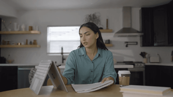 24C1-HP-700-Rechargeable-Multi-Pen-Black-Product-Demo-Video