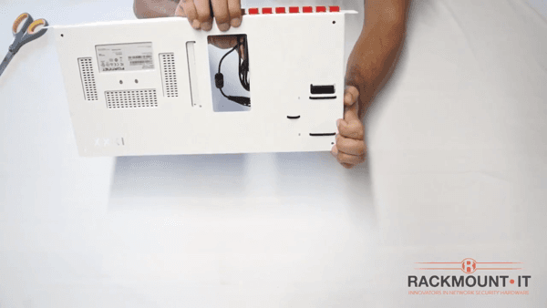 FortiGate 60E / 61E Rack Mount Kit Product Installation for Rackmount IT RM FR T10